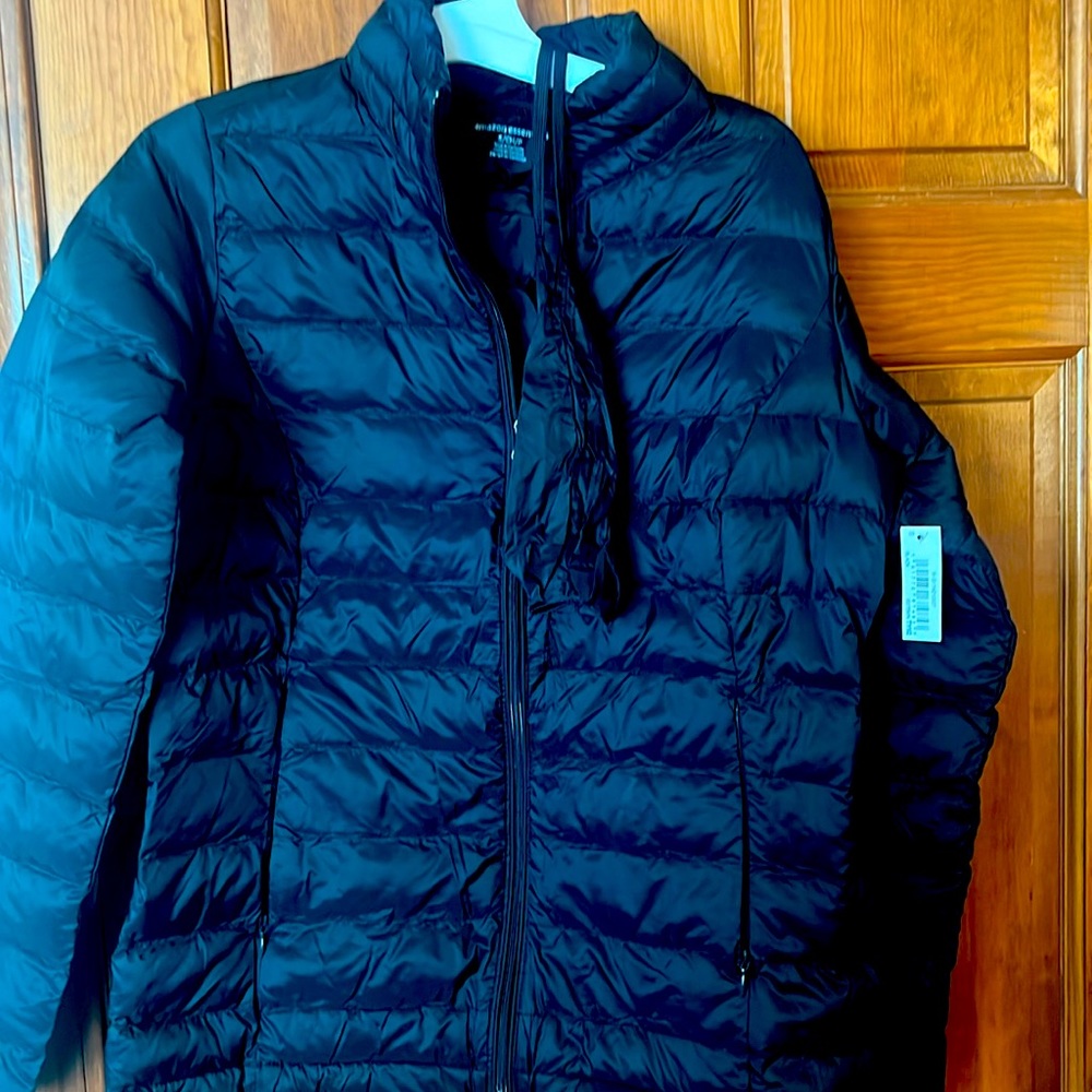 New Amazon Essentials Mens Puffer Super Light Packable Jacket S NWT